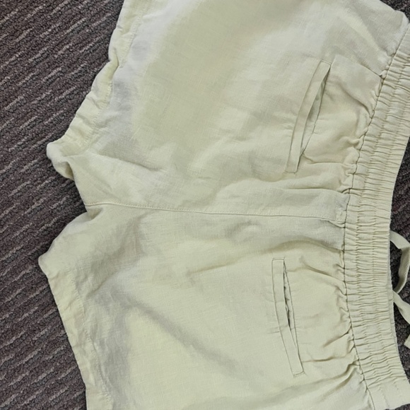 J.Crew Linen Shorts - Picture 2 of 2